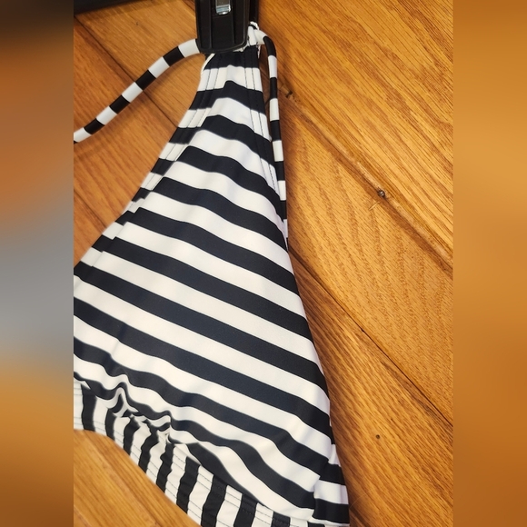 Cocoship Black And White Striped Women's Size 16 Bikini Halter Top NWT - Picture 5 of 11